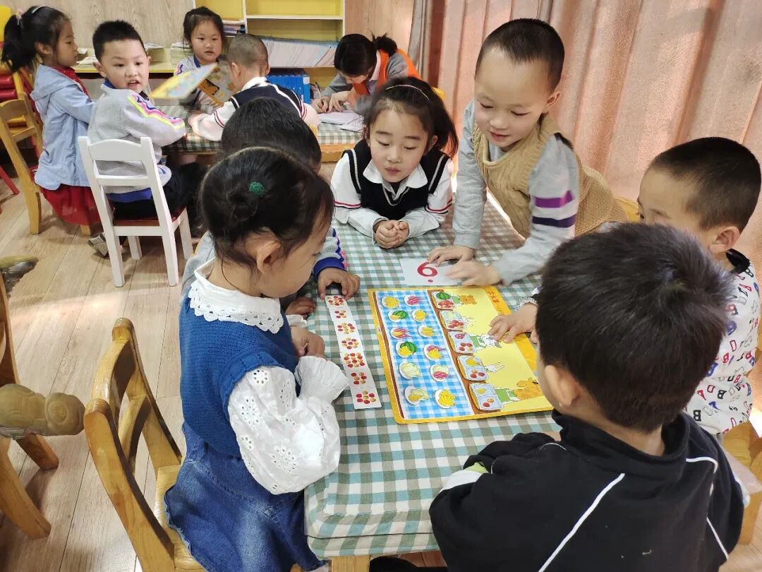 苗苗幼儿园游乐设施